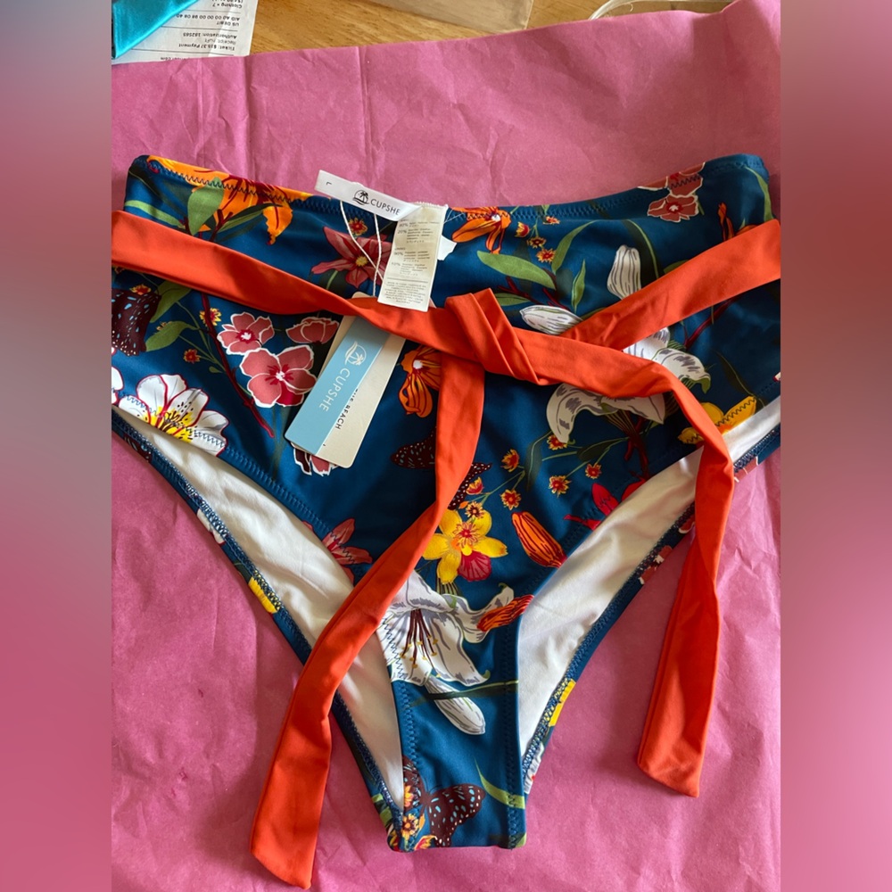 Cupshe Floral Bikini Bottoms with Orange Trim